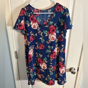 Soprano Floral mini dress size m EUC